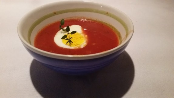 Tomatsuppe med Chili og hvitløk=en het kveld :)
